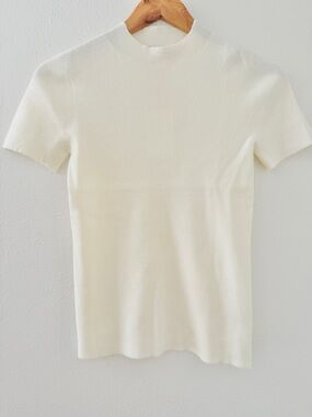 NWT Skies Are Blue Ivory Short Sleeve High Neck Ribbed Sweater Top